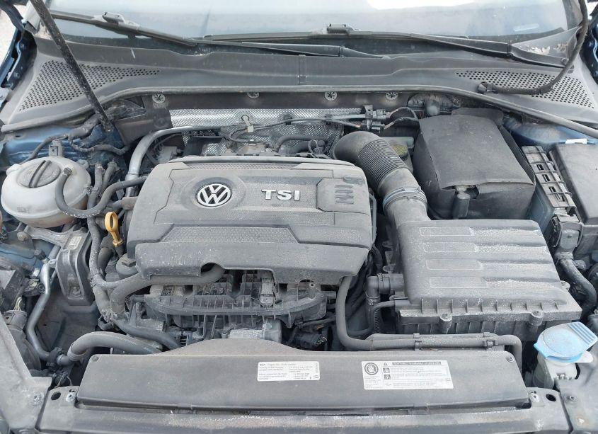 Photo 10 of 2017 Volkswagen Golf ALLTRACK TSI S/TSI SE/TSI SEL (VIN 3VWH17AU9HM531553)