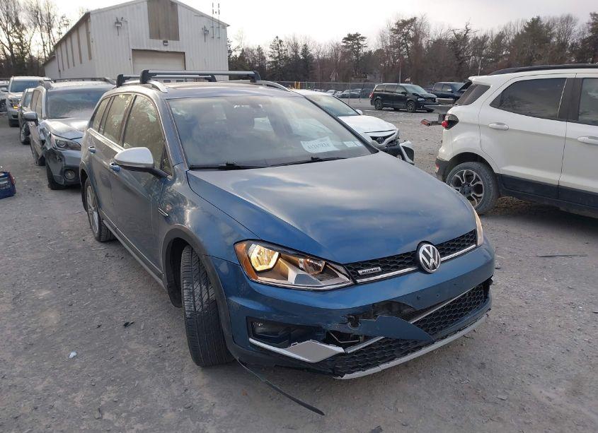 Photo 6 of 2017 Volkswagen Golf ALLTRACK TSI S/TSI SE/TSI SEL (VIN 3VWH17AU9HM531553)