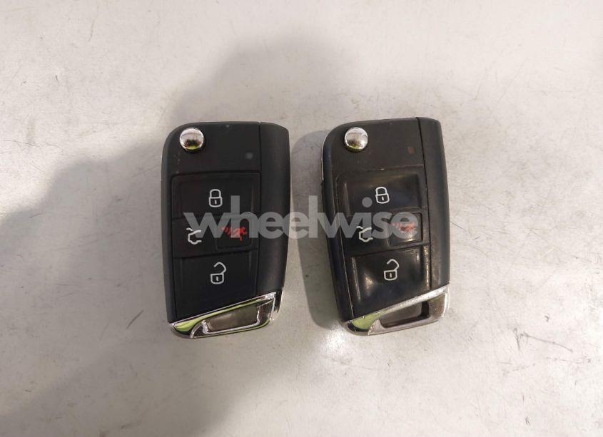 Photo 11 of 2017 Volkswagen Golf ALLTRACK TSI S/TSI SE/TSI SEL (VIN 3VWH17AU9HM532332)