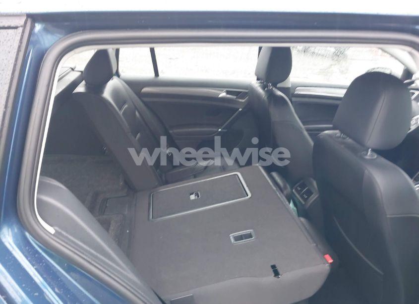 Photo 8 of 2018 Volkswagen Golf ALLTRACK TSI S/TSI SE/TSI SEL (VIN 3VWH17AU9JM759994)