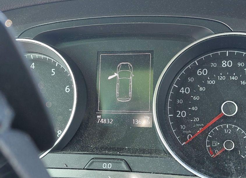 Photo 14 of 2017 Volkswagen Golf ALLTRACK TSI S/TSI SE/TSI SEL (VIN 3VWH17AUXHM512042)