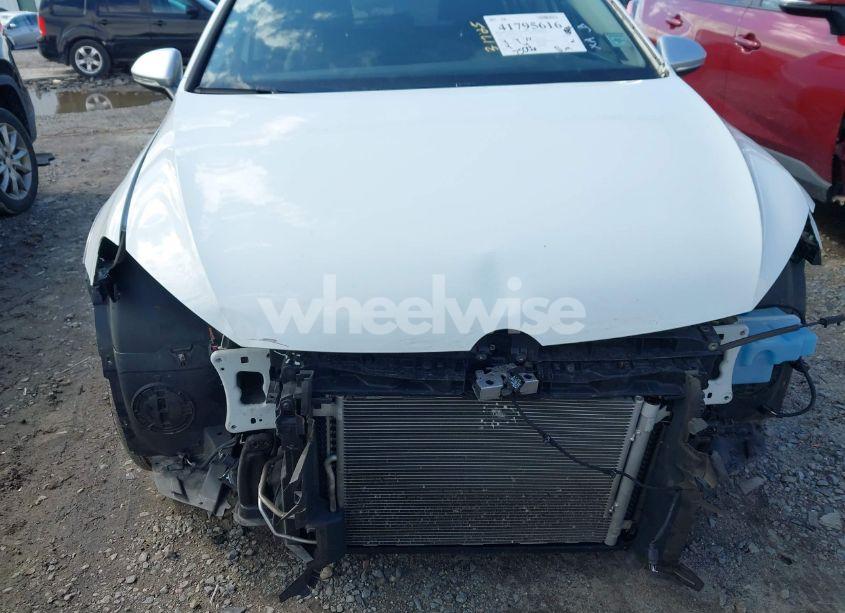 Photo 18 of 2019 Volkswagen Golf ALLTRACK TSI S/TSI SE/TSI SEL (VIN 3VWH17AUXKM505664)