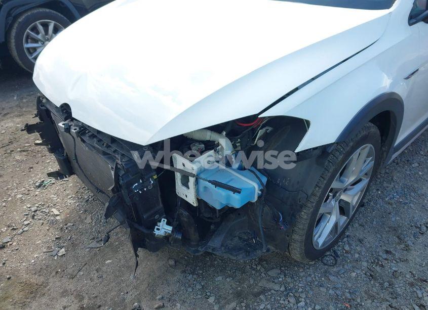 Photo 20 of 2019 Volkswagen Golf ALLTRACK TSI S/TSI SE/TSI SEL (VIN 3VWH17AUXKM505664)