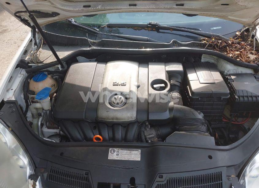 Photo 10 of 2009 Volkswagen Jetta S (VIN 3VWHM71KX9M134604)