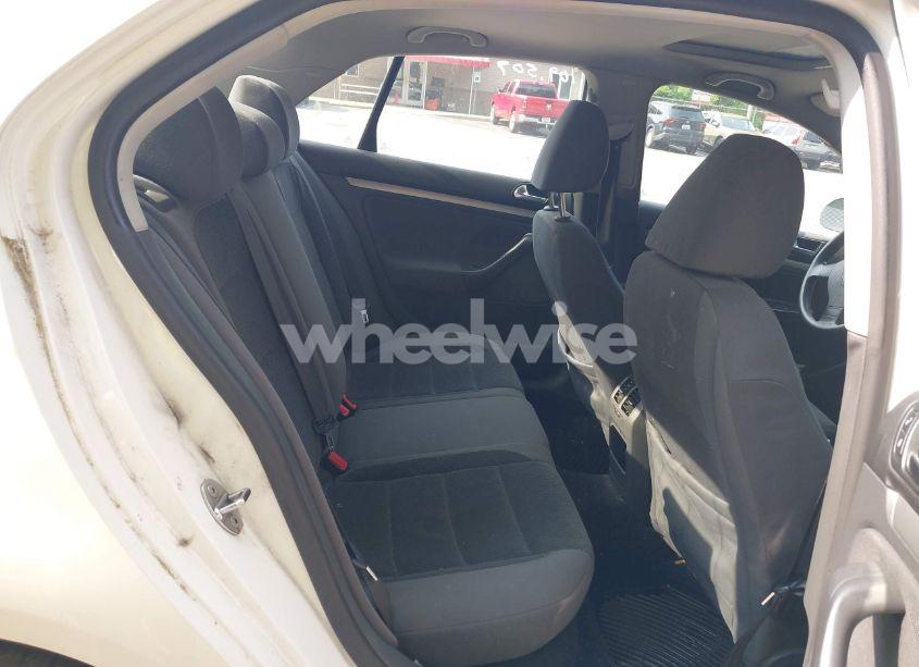 Photo 8 of 2009 Volkswagen Jetta S (VIN 3VWHM71KX9M134604)