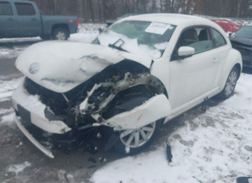 Photo 2 of 2013 Volkswagen Beetle 2.5L (VIN 3VWHP7AT7DM684187)