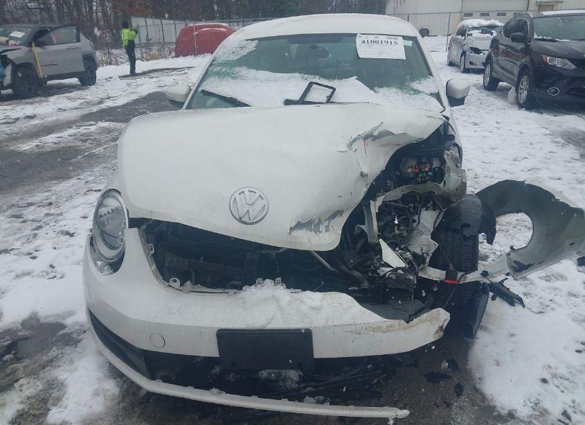Photo 6 of 2013 Volkswagen Beetle 2.5L (VIN 3VWHP7AT7DM684187)