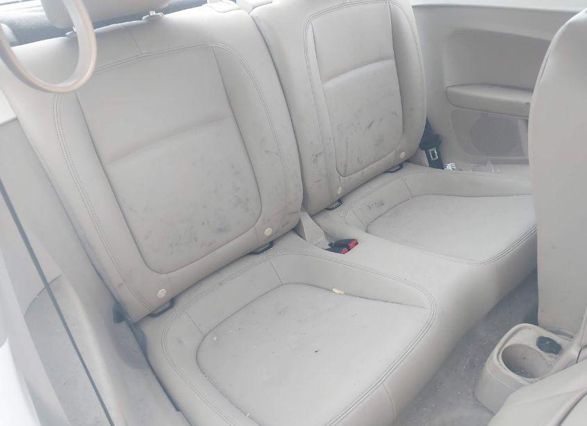 Photo 8 of 2013 Volkswagen Beetle 2.5L (VIN 3VWHP7AT7DM684187)