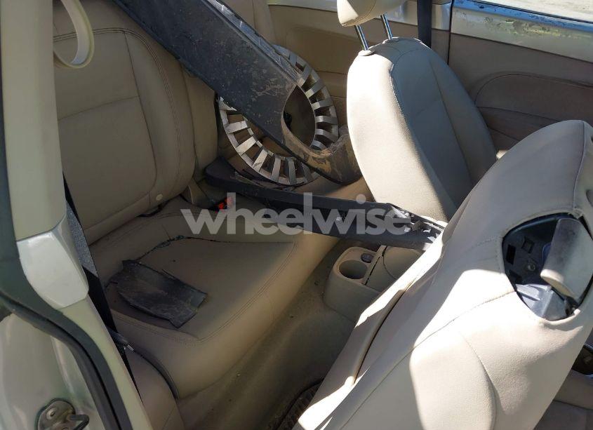 Photo 8 of 2013 Volkswagen Beetle 2.5L (VIN 3VWHX7AT0DM663696)