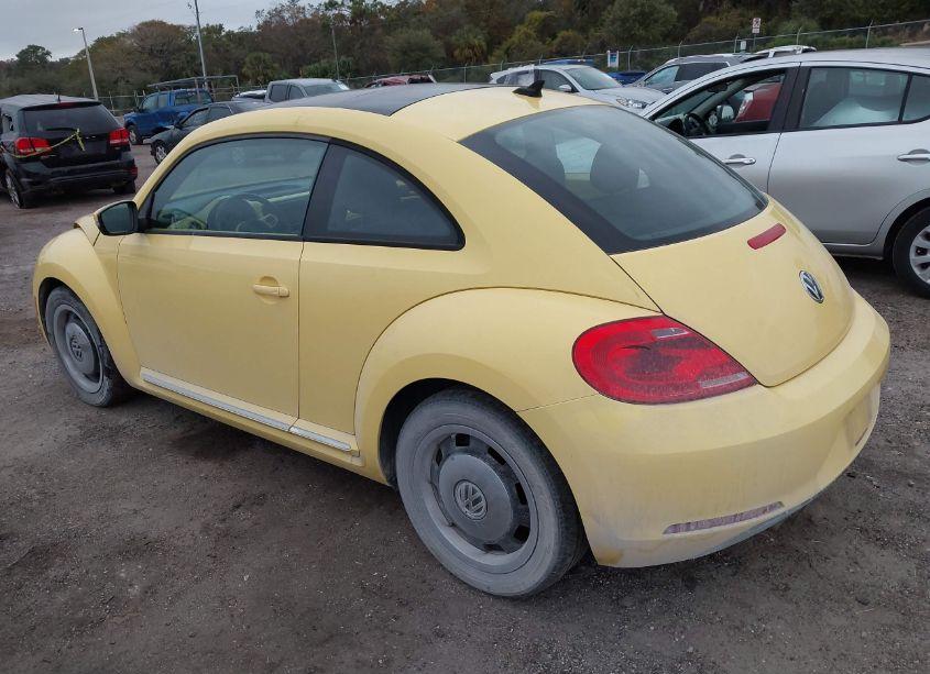 Photo 3 of 2014 Volkswagen Beetle 2.5L (VIN 3VWHX7AT0EM606321)