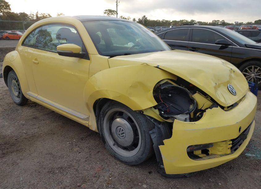 Photo 6 of 2014 Volkswagen Beetle 2.5L (VIN 3VWHX7AT0EM606321)