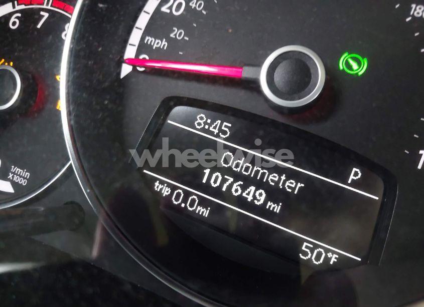 Photo 15 of 2014 Volkswagen Beetle 1.8T (VIN 3VWJ17AT2EM639159)