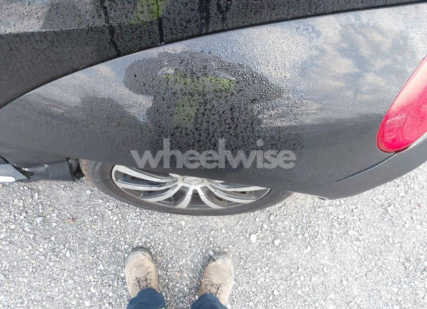 Photo 19 of 2014 Volkswagen Beetle 1.8T (VIN 3VWJ17AT4EM637462)