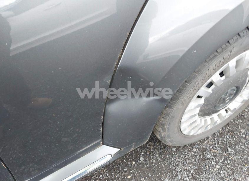 Photo 6 of 2014 Volkswagen Beetle 1.8T (VIN 3VWJ17AT4EM640278)