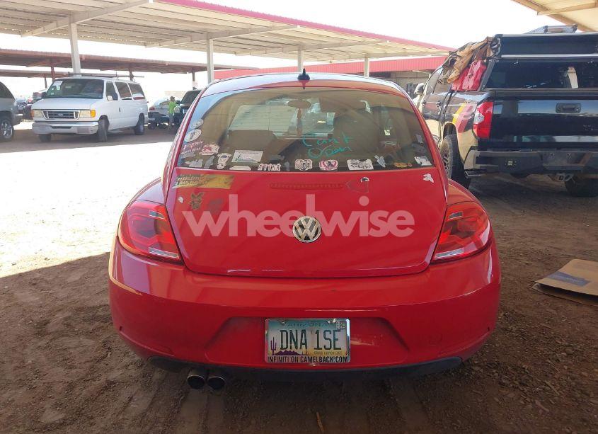 Photo 16 of 2014 Volkswagen Beetle 1.8T (VIN 3VWJ17AT7EM662999)