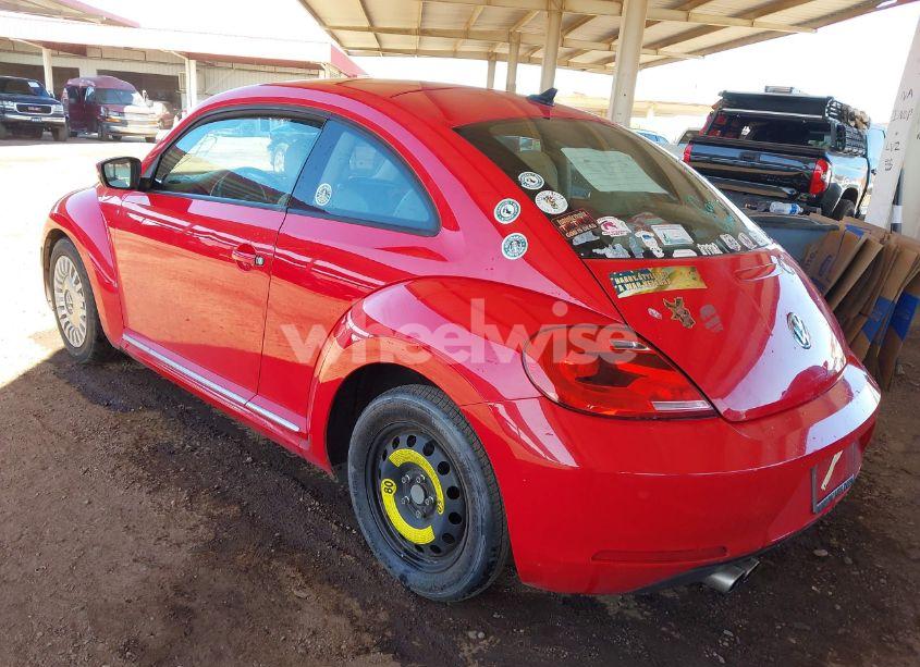 Photo 3 of 2014 Volkswagen Beetle 1.8T (VIN 3VWJ17AT7EM662999)