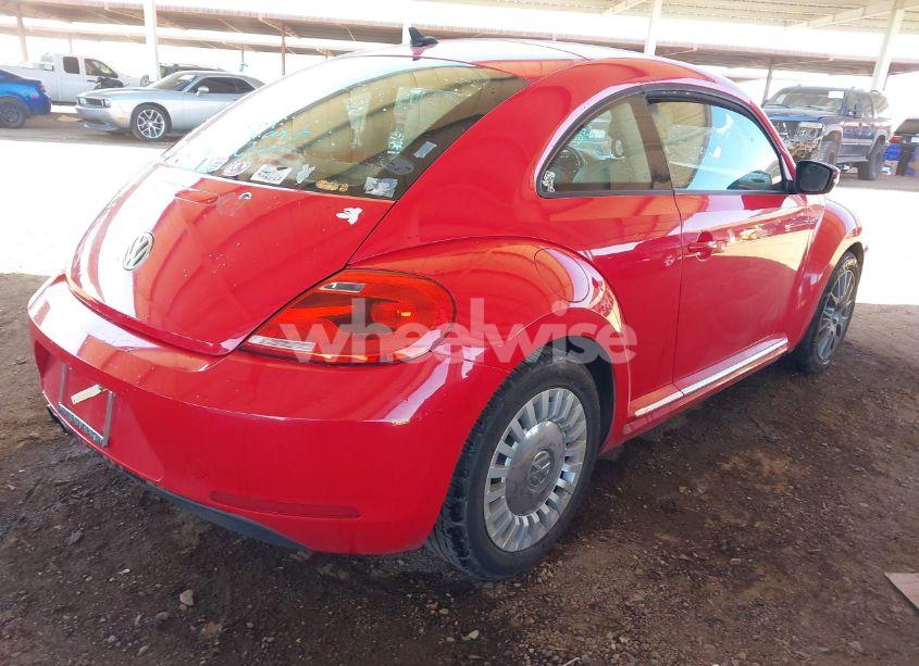 Photo 4 of 2014 Volkswagen Beetle 1.8T (VIN 3VWJ17AT7EM662999)