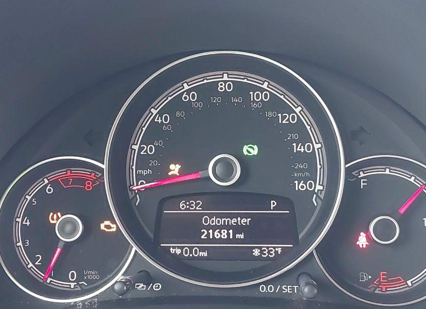 Photo 7 of 2017 Volkswagen Beetle 1.8T SE/1.8T SEL (VIN 3VWJ17AT7HM628906)