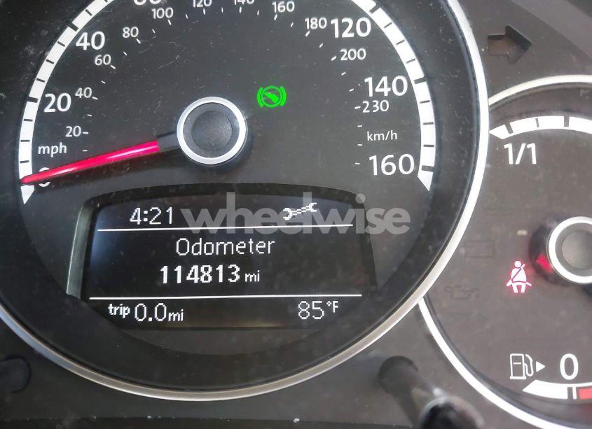 Photo 15 of 2014 Volkswagen Beetle 1.8T (VIN 3VWJ17ATXEM665198)