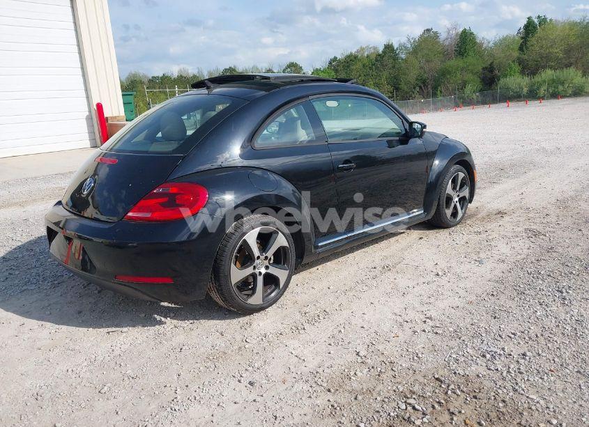 Photo 4 of 2014 Volkswagen Beetle 1.8T (VIN 3VWJ17ATXEM665198)