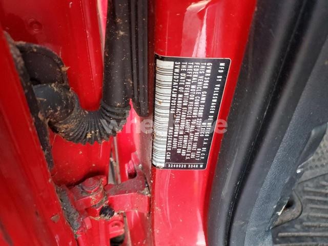 Photo 4 of 2018 VOLKSWAGEN BEETLE SE (VIN 3VWJD7AT4JM703168)