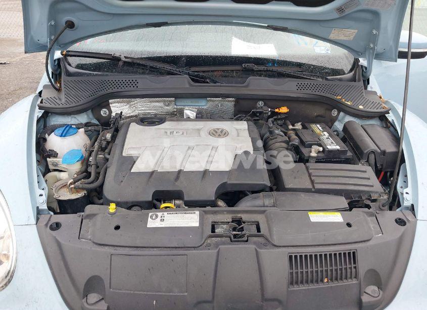 Photo 10 of 2014 Volkswagen Beetle 2.0L TDI (VIN 3VWJL7AT0EM659291)