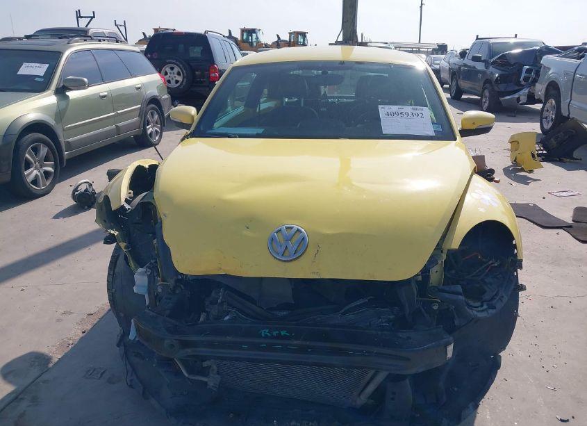 Photo 12 of 2014 Volkswagen Beetle 2.0L TDI (VIN 3VWJL7AT2EM647952)