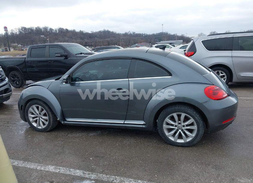 Photo 14 of 2013 Volkswagen Beetle 2.0L TDI (VIN 3VWJL7AT4DM664721)