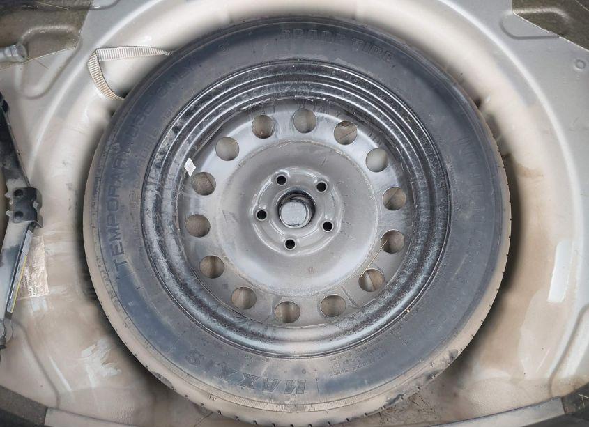 Photo 12 of 2013 Volkswagen Beetle 2.0L TDI (VIN 3VWJL7AT7DM690780)