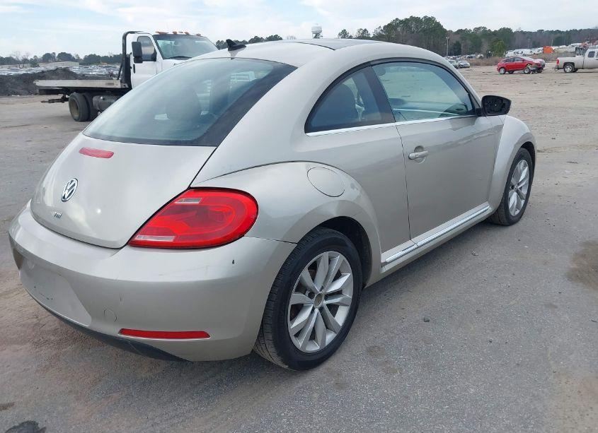 Photo 4 of 2013 Volkswagen Beetle 2.0L TDI (VIN 3VWJL7AT7DM690780)