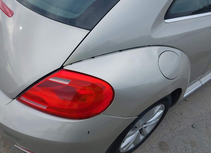 Photo 6 of 2013 Volkswagen Beetle 2.0L TDI (VIN 3VWJL7AT7DM690780)