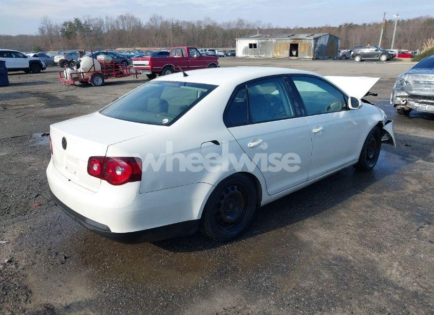 Photo 4 of 2008 Volkswagen Jetta S (VIN 3VWJM71K18M012164)