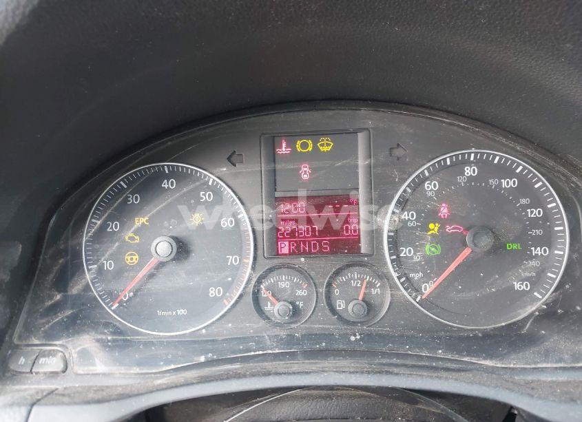 Photo 7 of 2008 Volkswagen Jetta S (VIN 3VWJM71K18M012164)