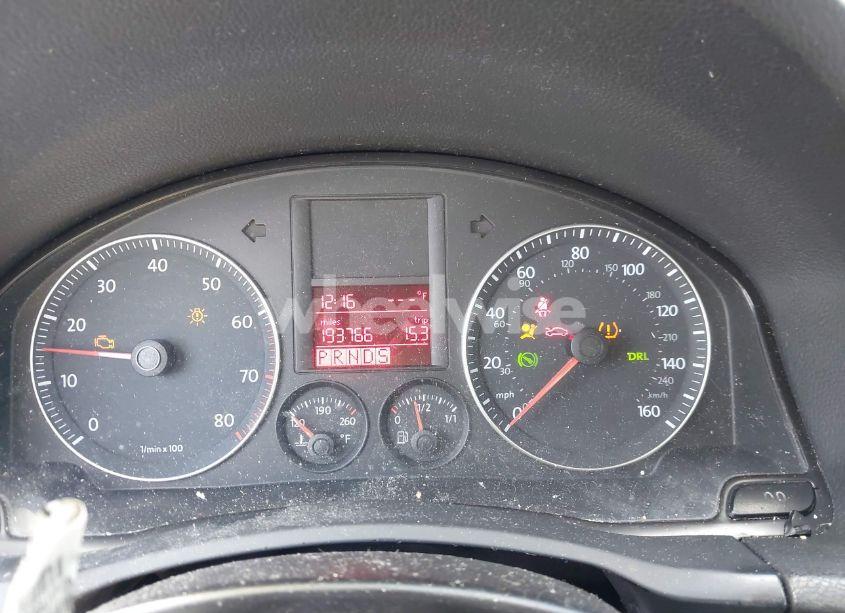 Photo 7 of 2008 Volkswagen Jetta S (VIN 3VWJM71K88M052256)