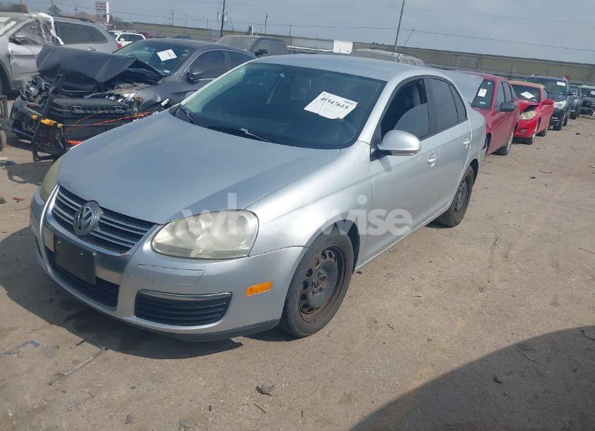 Photo 2 of 2008 Volkswagen Jetta S (VIN 3VWJM71K98M107460)