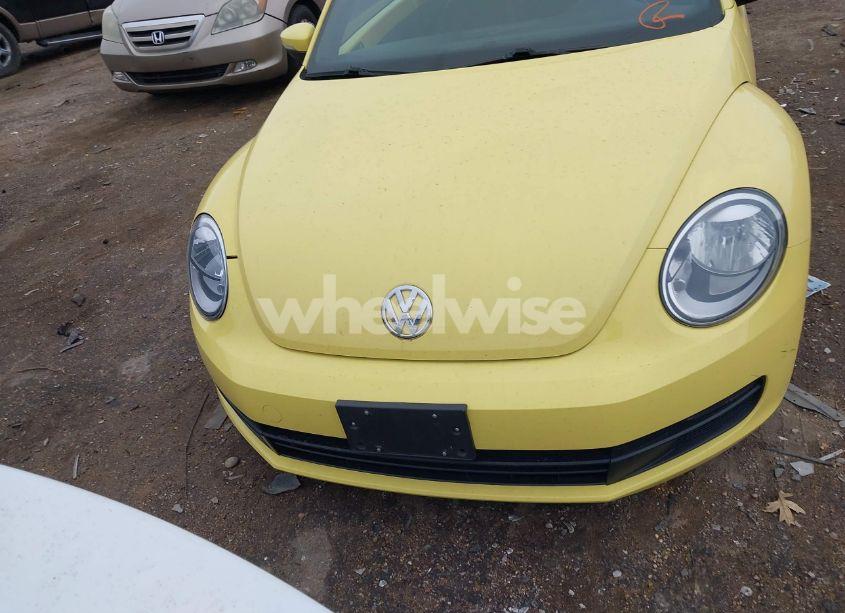 Photo 12 of 2013 Volkswagen Beetle 2.5L (VIN 3VWJP7AT0DM663439)