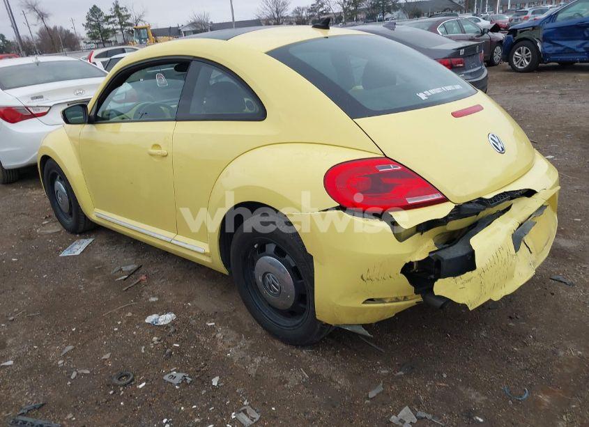 Photo 3 of 2013 Volkswagen Beetle 2.5L (VIN 3VWJP7AT0DM663439)