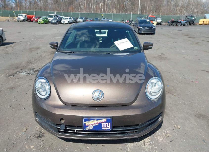 Photo 12 of 2013 Volkswagen Beetle 2.5L (VIN 3VWJP7AT1DM601306)