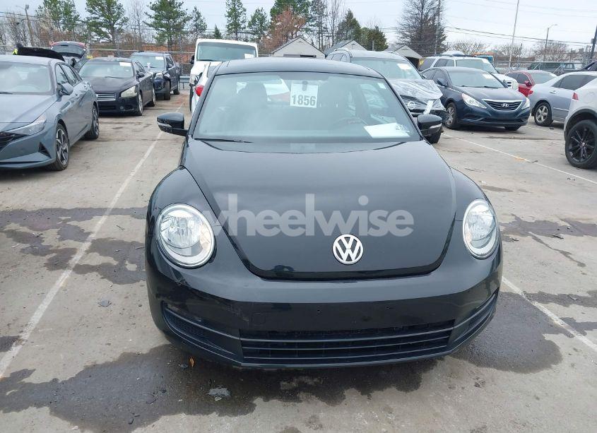 Photo 12 of 2013 Volkswagen Beetle 2.5L (VIN 3VWJP7AT1DM612032)