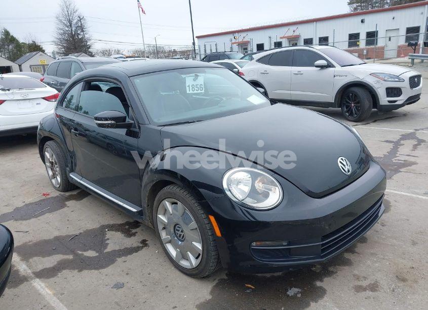 Photo 13 of 2013 Volkswagen Beetle 2.5L (VIN 3VWJP7AT1DM612032)