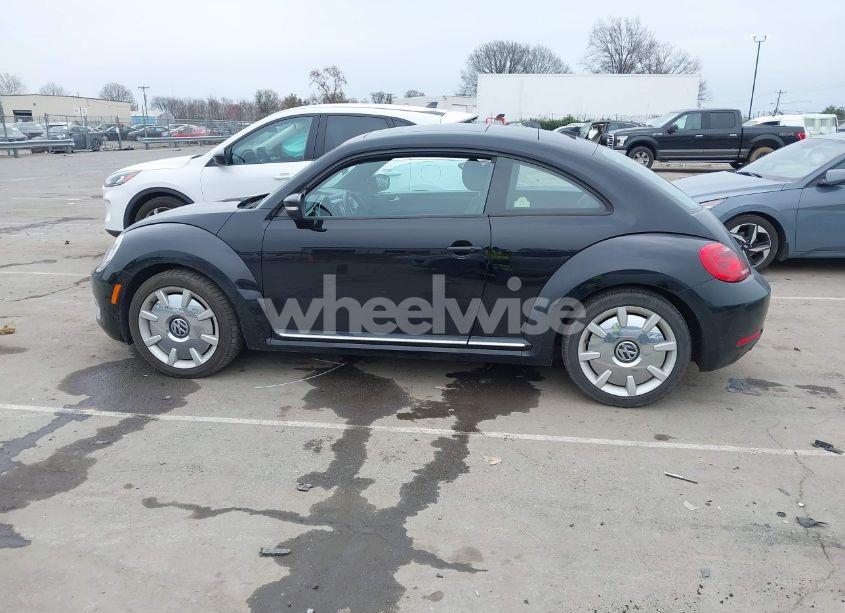 Photo 14 of 2013 Volkswagen Beetle 2.5L (VIN 3VWJP7AT1DM612032)