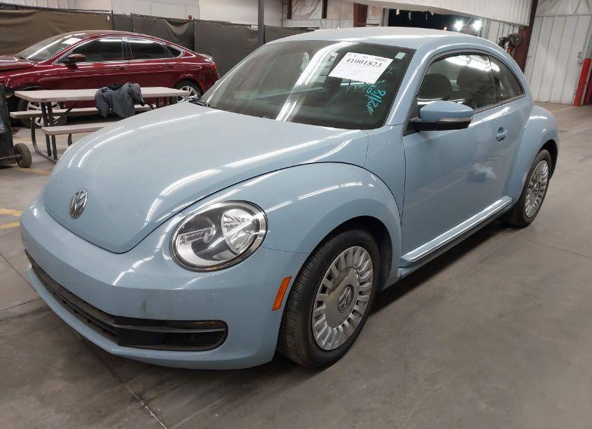 Photo 2 of 2014 Volkswagen Beetle 2.5L (VIN 3VWJP7AT1EM615692)