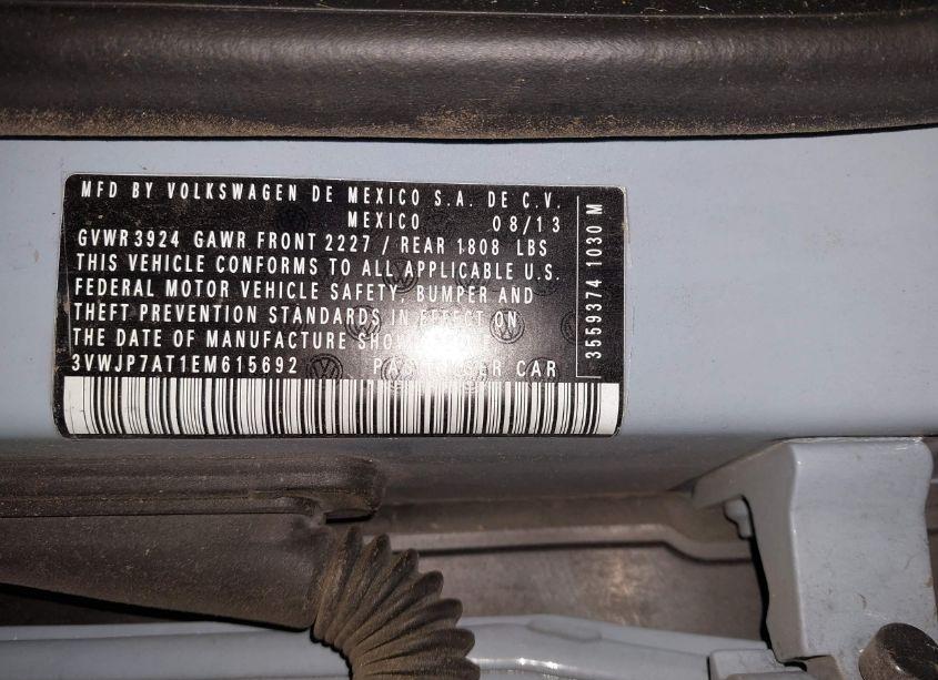 Photo 9 of 2014 Volkswagen Beetle 2.5L (VIN 3VWJP7AT1EM615692)