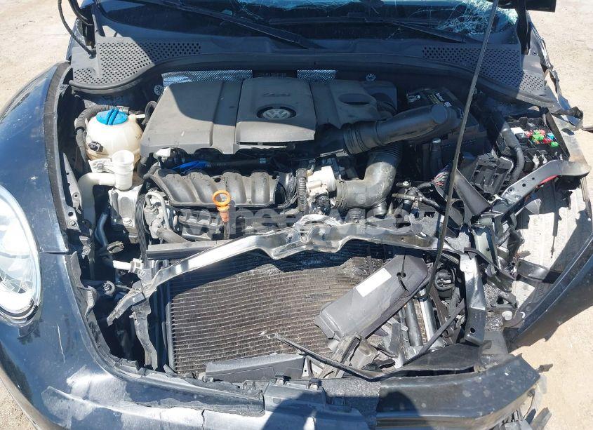 Photo 10 of 2013 Volkswagen Beetle 2.5L (VIN 3VWJP7AT2DM670635)