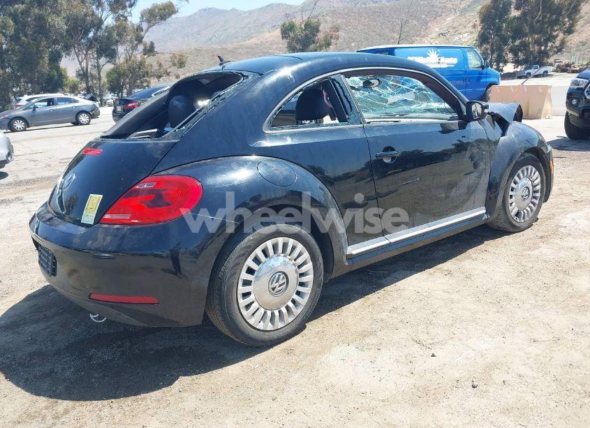 Photo 4 of 2013 Volkswagen Beetle 2.5L (VIN 3VWJP7AT2DM670635)