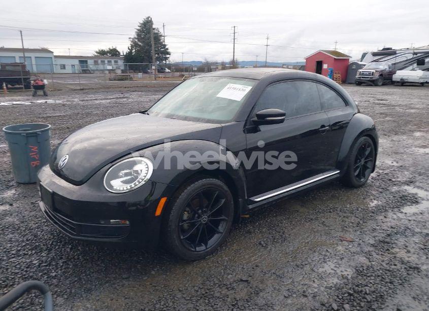 Photo 2 of 2014 Volkswagen Beetle 2.5L (VIN 3VWJP7AT3EM608906)