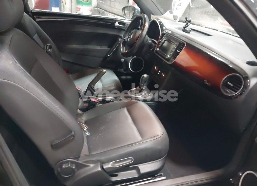 Photo 5 of 2013 Volkswagen Beetle 2.5L FENDER EDITION (VIN 3VWJP7AT5DM676946)