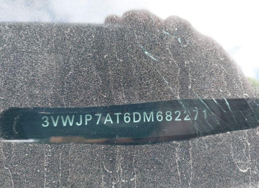 Photo 9 of 2013 Volkswagen Beetle 2.5L FENDER EDITION (VIN 3VWJP7AT6DM682271)