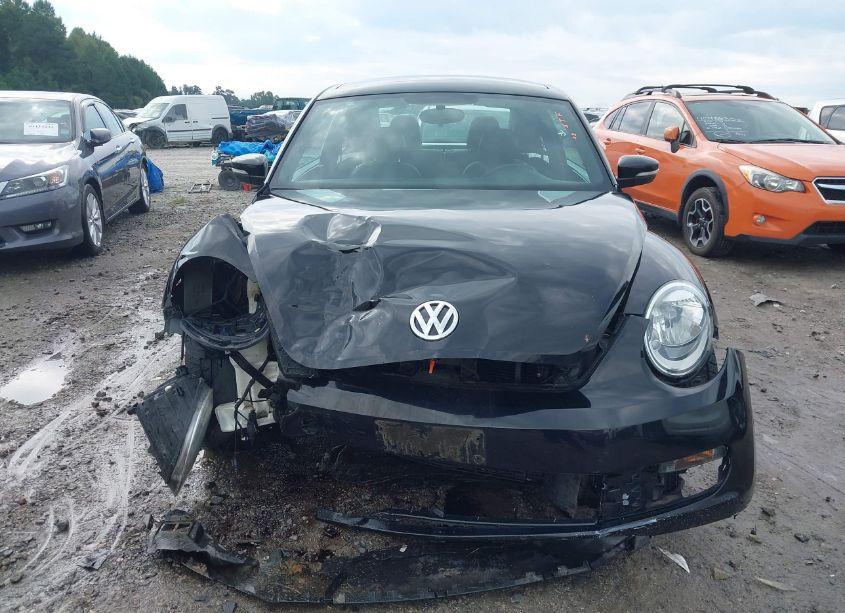 Photo 12 of 2013 Volkswagen Beetle 2.5L (VIN 3VWJP7AT7DM602850)
