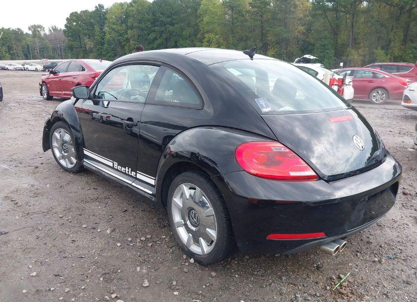 Photo 3 of 2013 Volkswagen Beetle 2.5L (VIN 3VWJP7AT7DM602850)